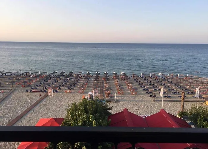 Olympic Aparthotel Néoi Póroi